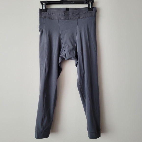 NIKE Dri Fit Tight Fit 3/4 Grey Training Base Layer Tights Size S - Picture 11 of 13